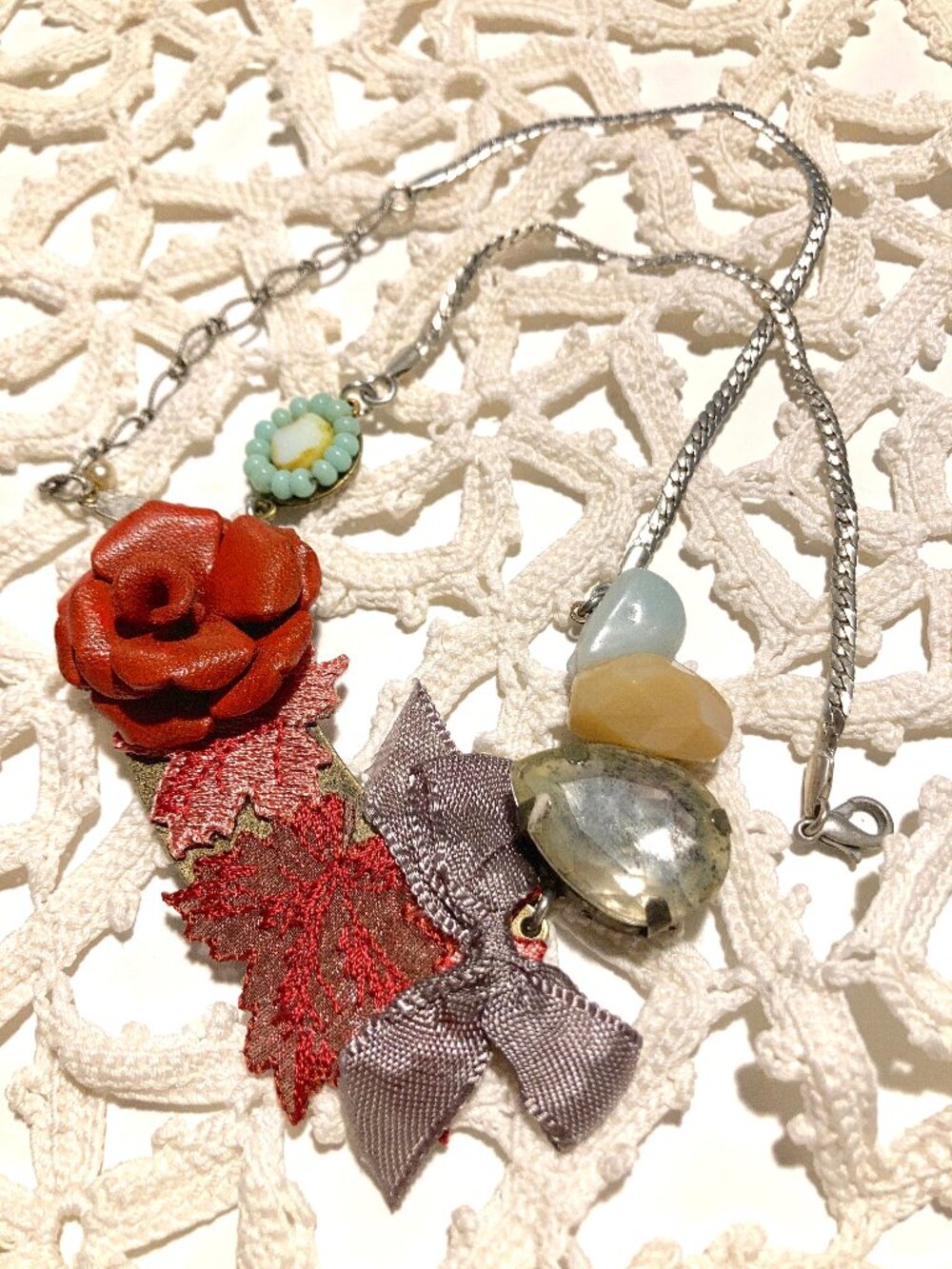 Artisan Mixed Media Necklace with Silver Serpentine Chain and Clasp NWT